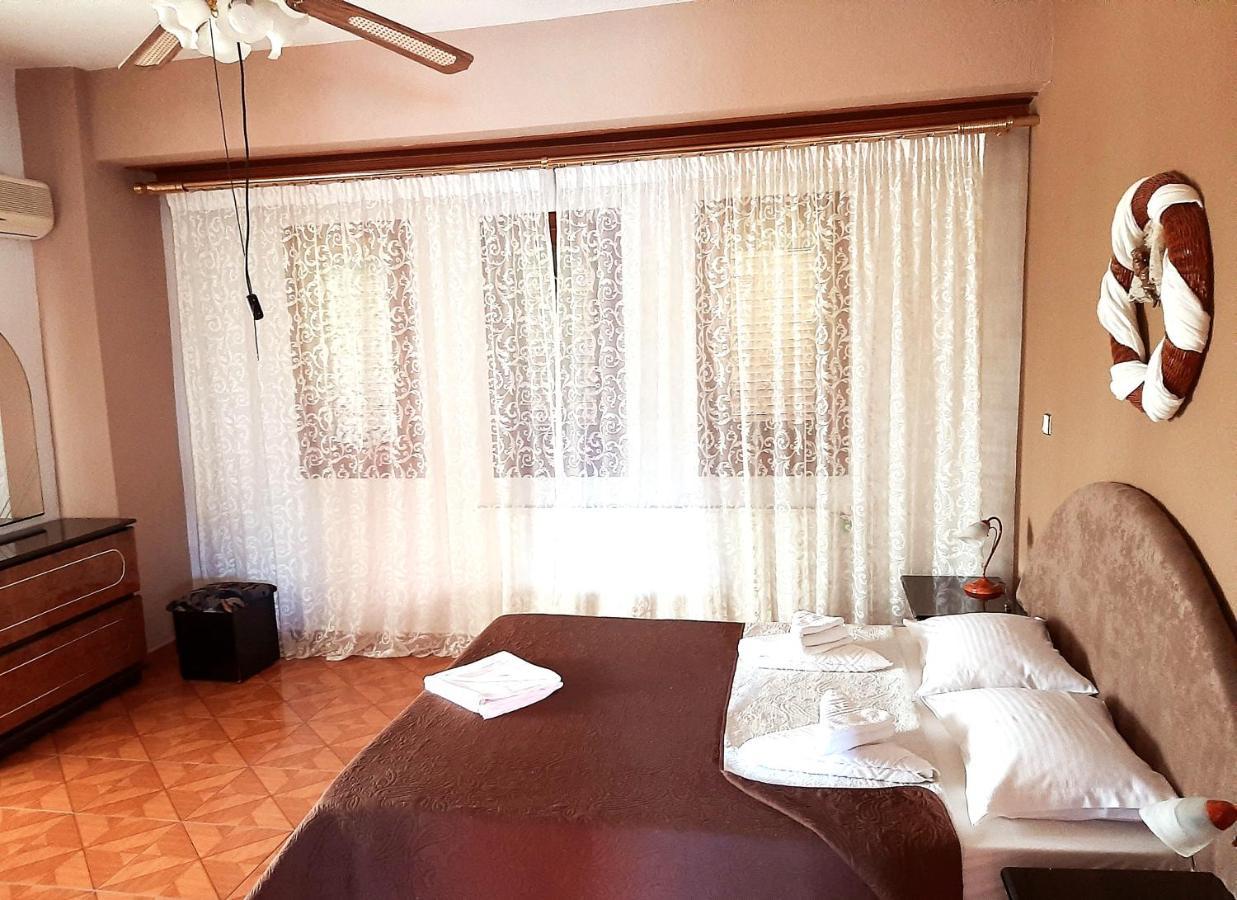 Vintage Home Никити Экстерьер фото